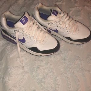 Nike air max navigate purple